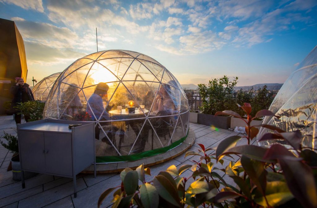 360 BAR - IGLOO GARDEN BUDAPEST sunset